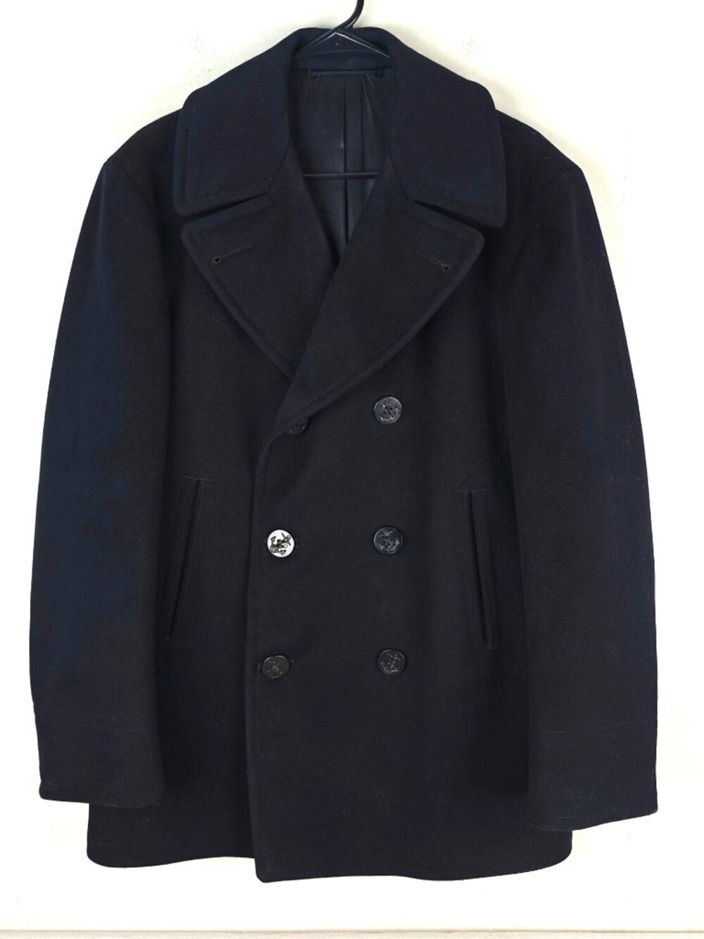 Vintage U.S. Navy Men's Pea Coat Blue Size 40R 100% Wool Double Breasted Warm
